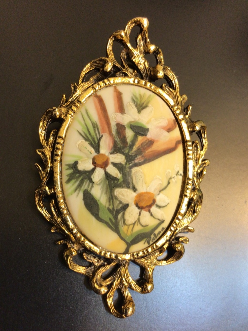 Victorian Revival Hand-painted Cameo Brooch/Pendant Vintage 1970s